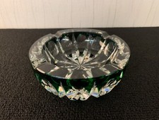 Cendrier overlay vert en