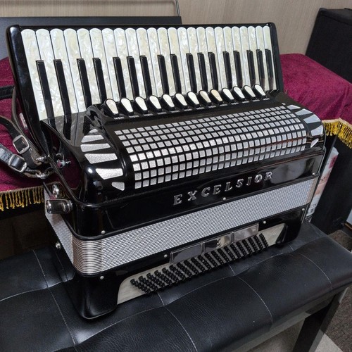 Excelsior 320 accordion - 320, m