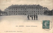 CPA 80 AMIENS / CASERNE