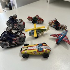 Lot 7 jouets en tôle anciens