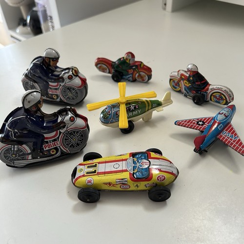 Lot jouets tôle anciens - en,