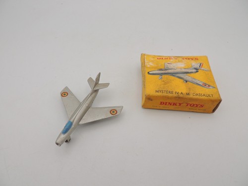 Dinky toys avion - -, iv