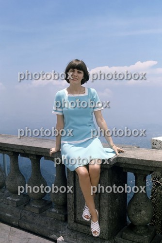 Mireille mathieu exclusive - *,