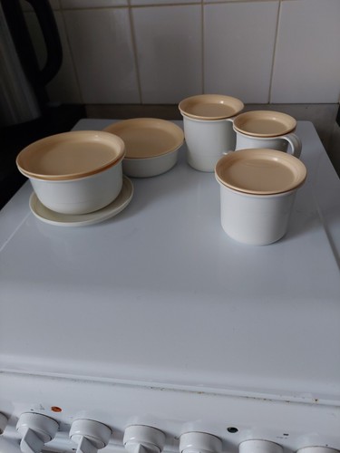Vends lot sucrier pot a - de,