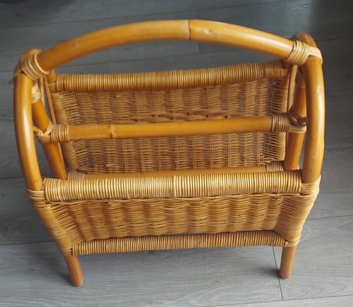 Ancien porte revue rotin et - en,