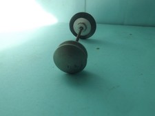roues pour 2 cv  une avec pneu