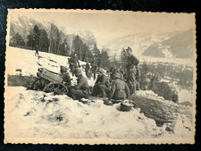 GERMAN Photo WW2 WWII ARCHIVE : Gebirgsjager av Canon 7,5 cm lelG 18