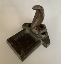 Ancien Cendrier Cobra Bronze