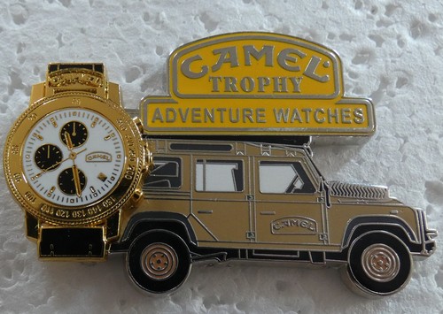 Superbe gros pin montre - gros, pin's