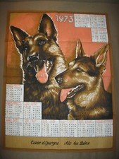 NEUF Vintage 1973 Ancien TORCHON CALENDRIER COUPLE DE CHIENS BERGER Chasse Chiot