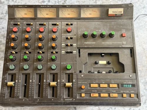 Tascam 244 track - track, tape