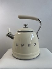 Bouilloire Sifflante Smeg