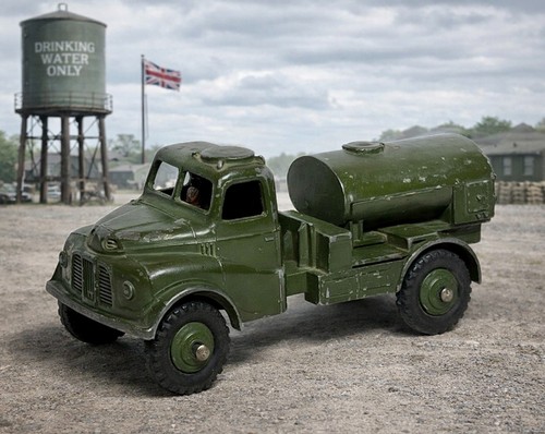 Dinky toys austin army - dinky, water