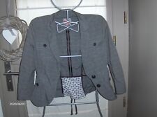 VESTE ENFANT TAILLE 10 ANS DE MARQUE HUGO BOSS TBE