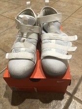 LeBron Soldier XI FlyEase Big