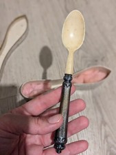 Bijouterie Orfèvrerie Joaillerie J.B Blanc - Marseille -Cuillère En Laiton Et Os