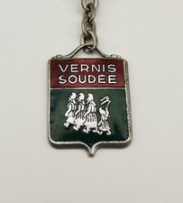 PORTE CLÉ EMAILLÉ - VERNIS