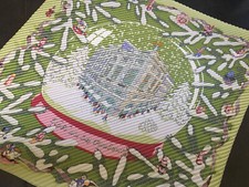 Foulard Hermès intitulé Noël au 24 faubourg / vert / plissé taille 90