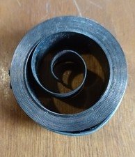 Ancien ressort pour pendule carillon ou phonographe 22 x 55