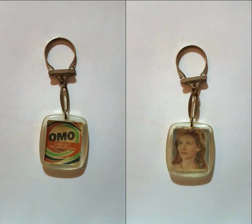Porte clés lessive omo - lessive,