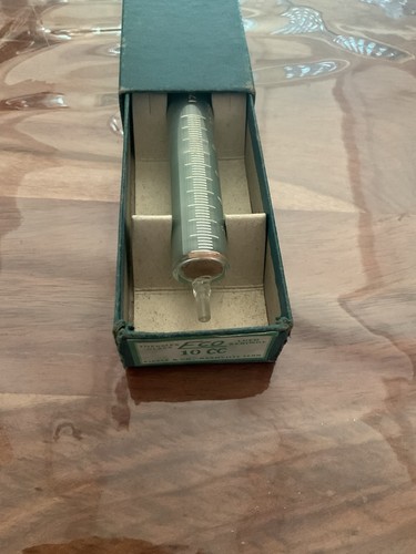 Rare ww2 syringe 10cc écho - rare,