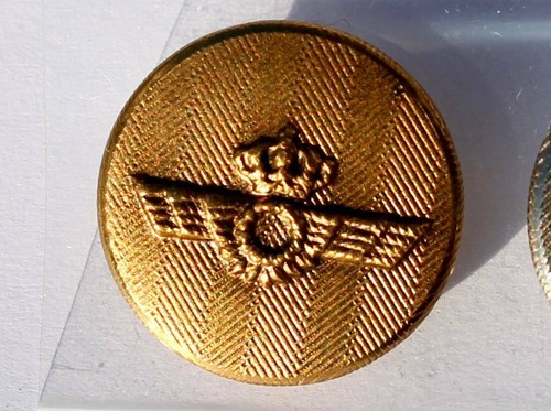 Rare bouton button militaire - /,