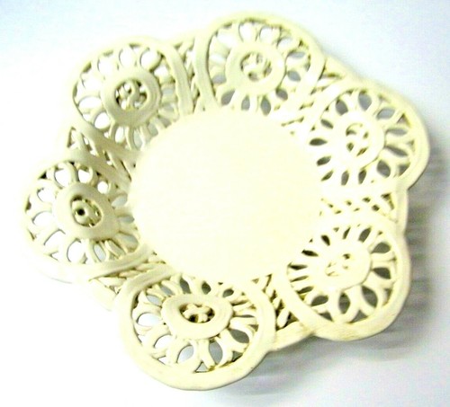 Ancienne assiette ajouree - ancienne,