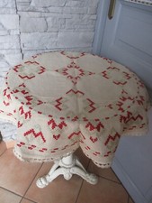 PETITE NAPPE OVALE  ANCIENNE BRODÉE  POINT DE CROIX  /  TBE