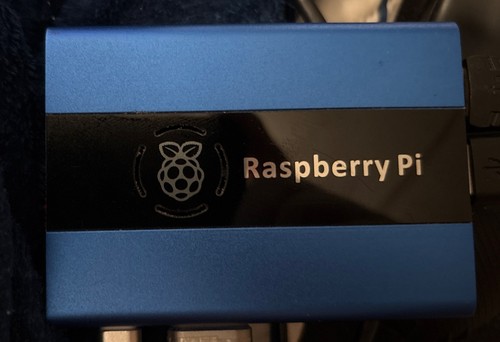 Raspberry model v 2 - pi,