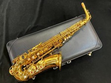 Saxophone alto YANAGISAWA