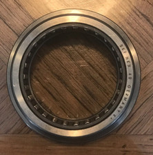 ROULEMENT SKF NKX 40