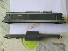 N° 1366/25 caisse  de locomotive bb 15002 lima complète sans casse