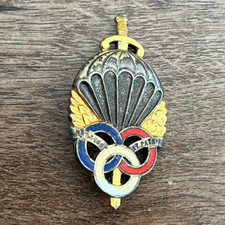 Insigne militaire n132 - militaire,