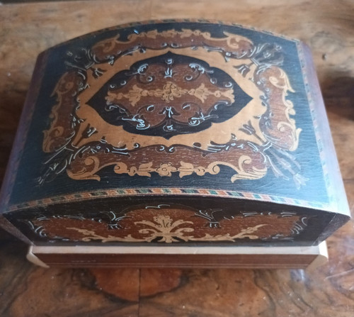 Ancienne boîte musique en - boîte,