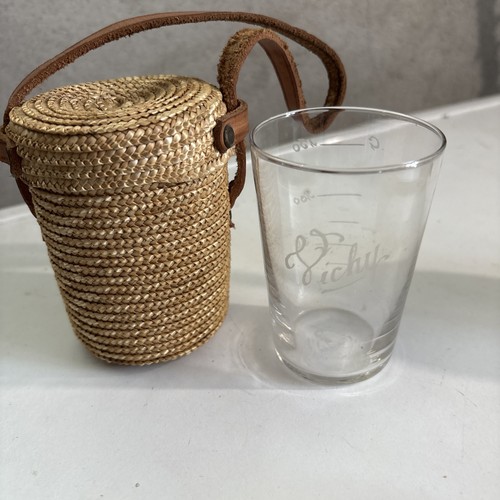 Ancien verre cure - de, curiste