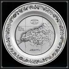 ASSIETTE EN FAIENCE FINE DE