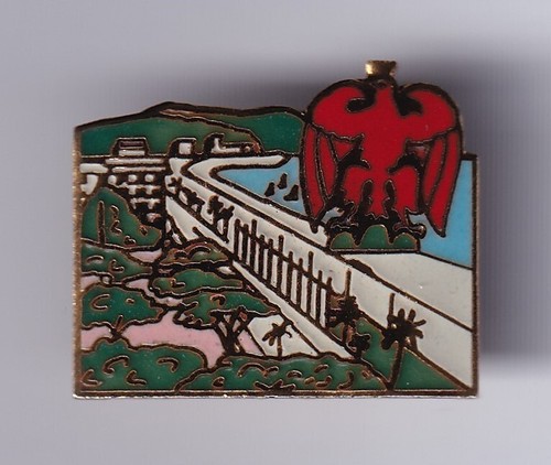 Rare pins pin tourisme - pin's, ..