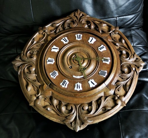 Antique pendule murale