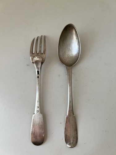 Cuillère soupe et - à,