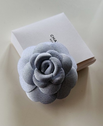 Camélia chanel 2025 - camélia,
