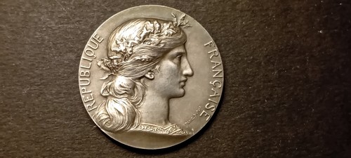 Médaille argent des soins - d'argent,