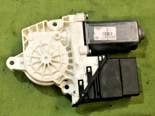 Moteur de leve vitre Arriere Droit / VOLKSWAGEN PASSAT B6 / 973622104