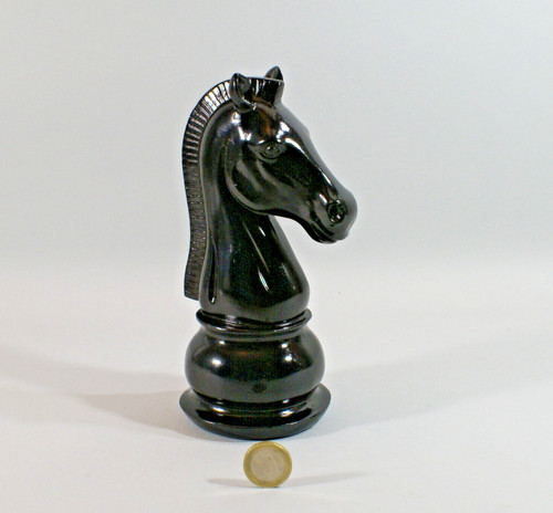 Statuette tete cheval en - tete, de