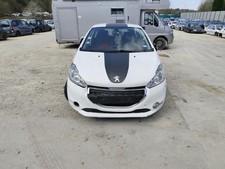 Plage arriere PEUGEOT 208 1