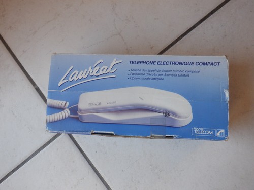 Ancien telephone mural laureat - ancien,