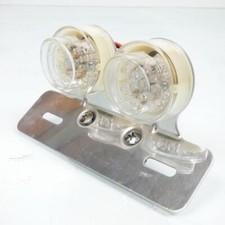 Double feu arrière à LED