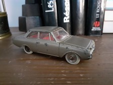 Ford Taunus 17m Dinky Toys