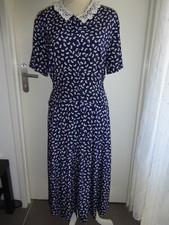 123 TRÈS JOLIE ROBE POUR