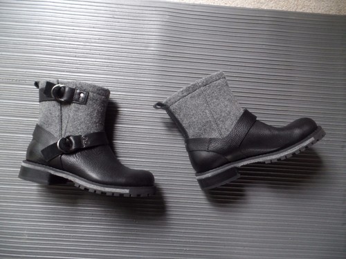 New woolrich boots - new, size