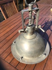 Lampe suspension industrielle acier vieilli Chehoma